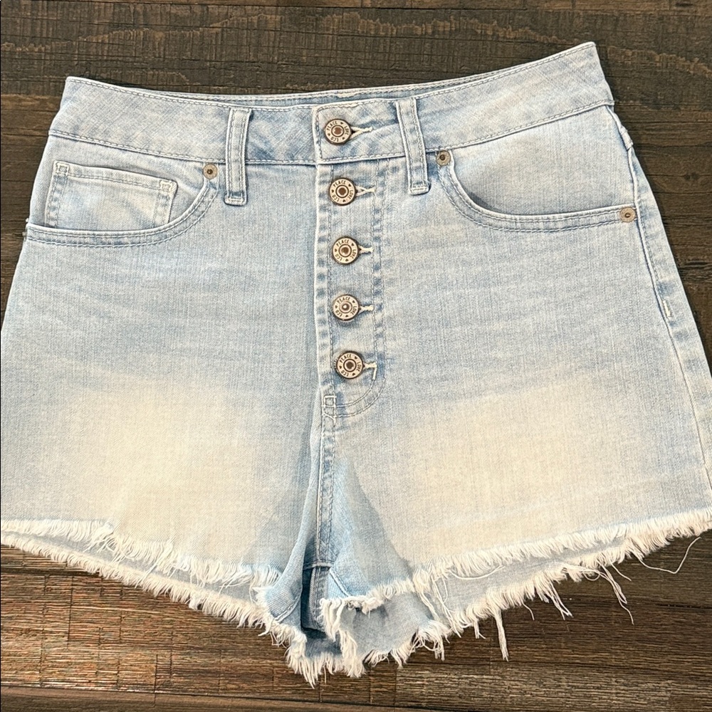 Rewash Denim Jean Shorts High Rise Light Wash Raw Hem Button Front 3/26